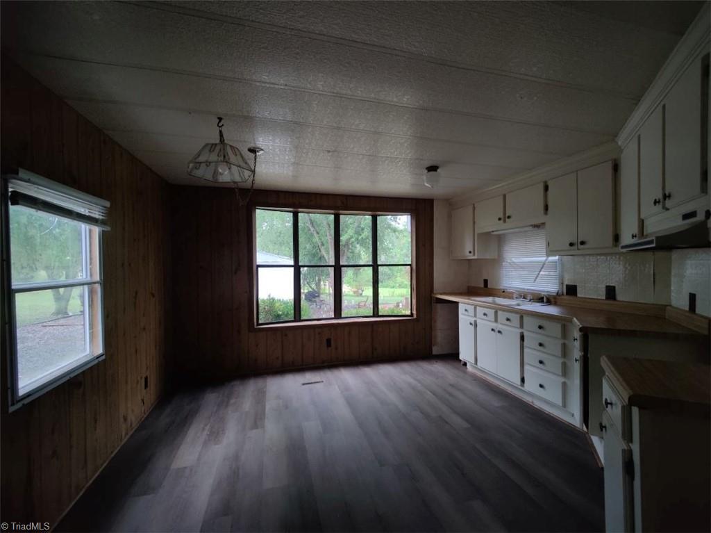 527 Riverview Road Lexington, NC 27292 - Photo 12 of 16