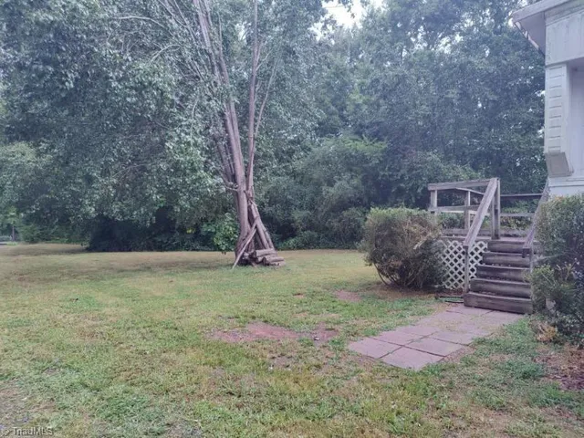 $149,000 | 527 Riverview Road, Lexington, NC 27292