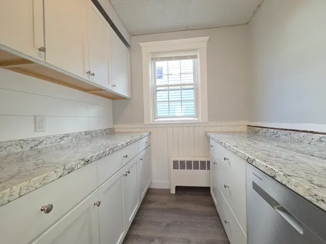 $2,800 | 48 Prince Street, Unit 2, Salem, MA 01970