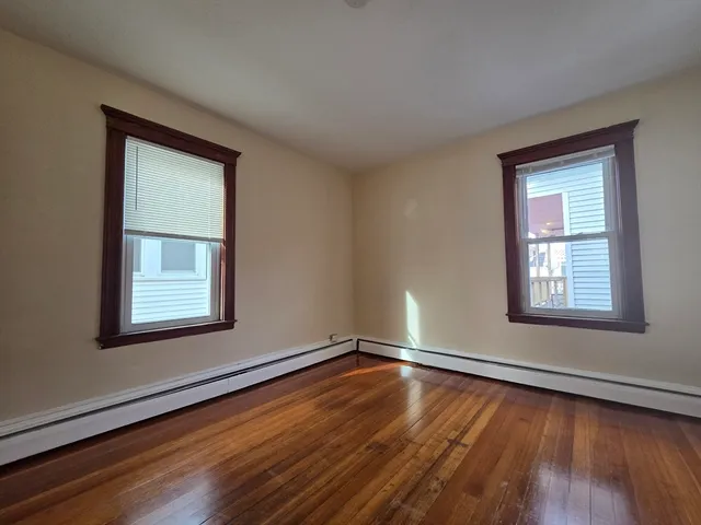 $2,800 | 48 Prince Street, Unit 2, Salem, MA 01970