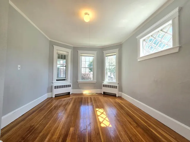 $2,800 | 48 Prince Street, Unit 2, Salem, MA 01970