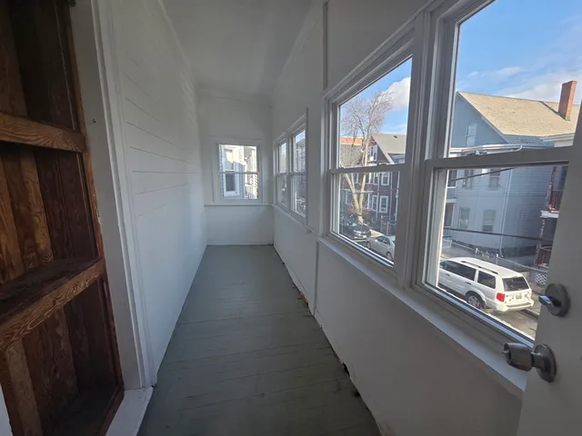 $2,800 | 48 Prince Street, Unit 2, Salem, MA 01970