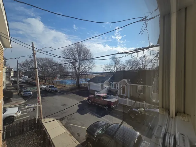 $2,800 | 48 Prince Street, Unit 2, Salem, MA 01970