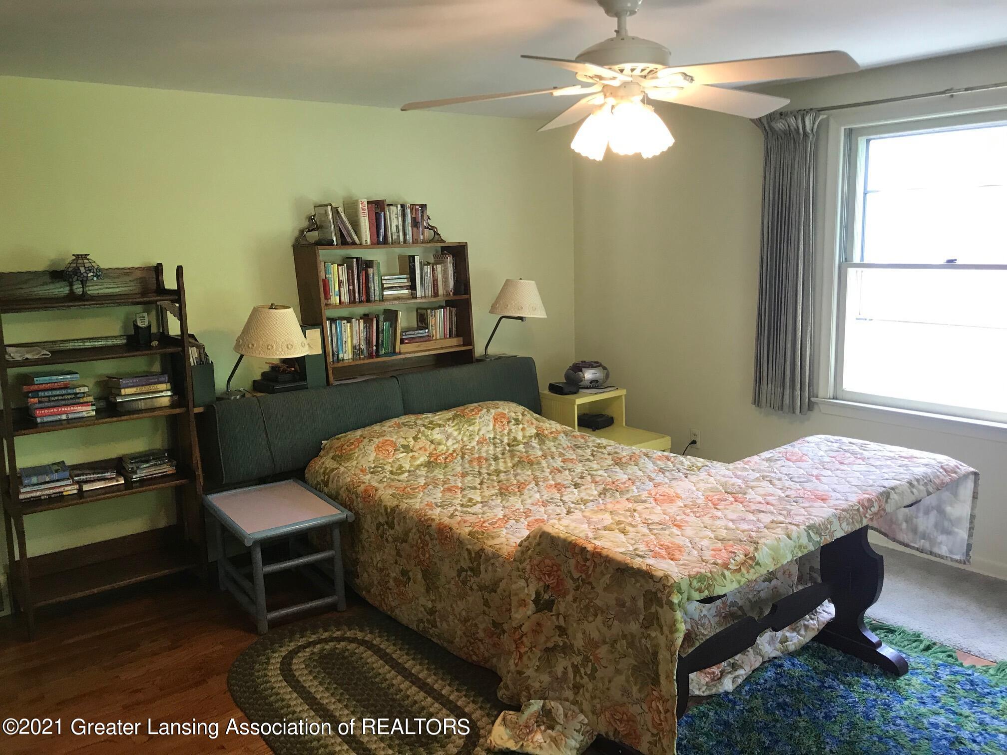 625 Snyder Road East Lansing, MI 48823 - Photo 22 of 30 Primary