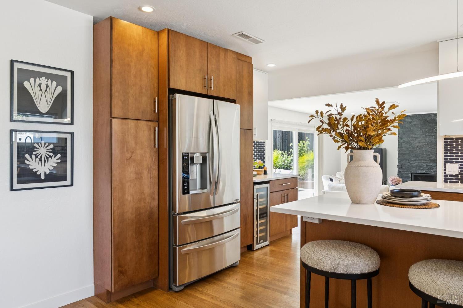 419 Montecillo Road San Rafael, CA 94903 - Photo 18 of 54 Gallery Image 18