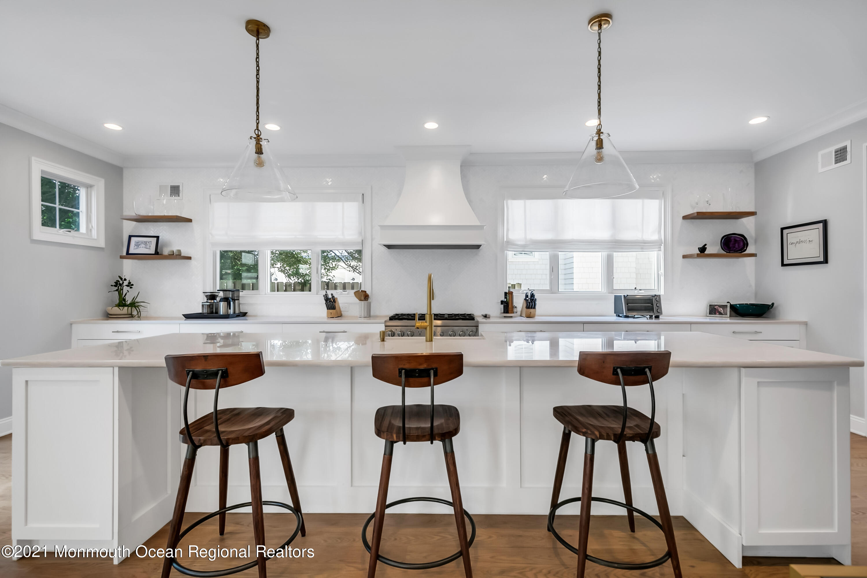 89 Black Point Road Rumson, NJ 07760 - Photo 15 of 44 89 Black Point Rd Rumson NJ-print-015-01