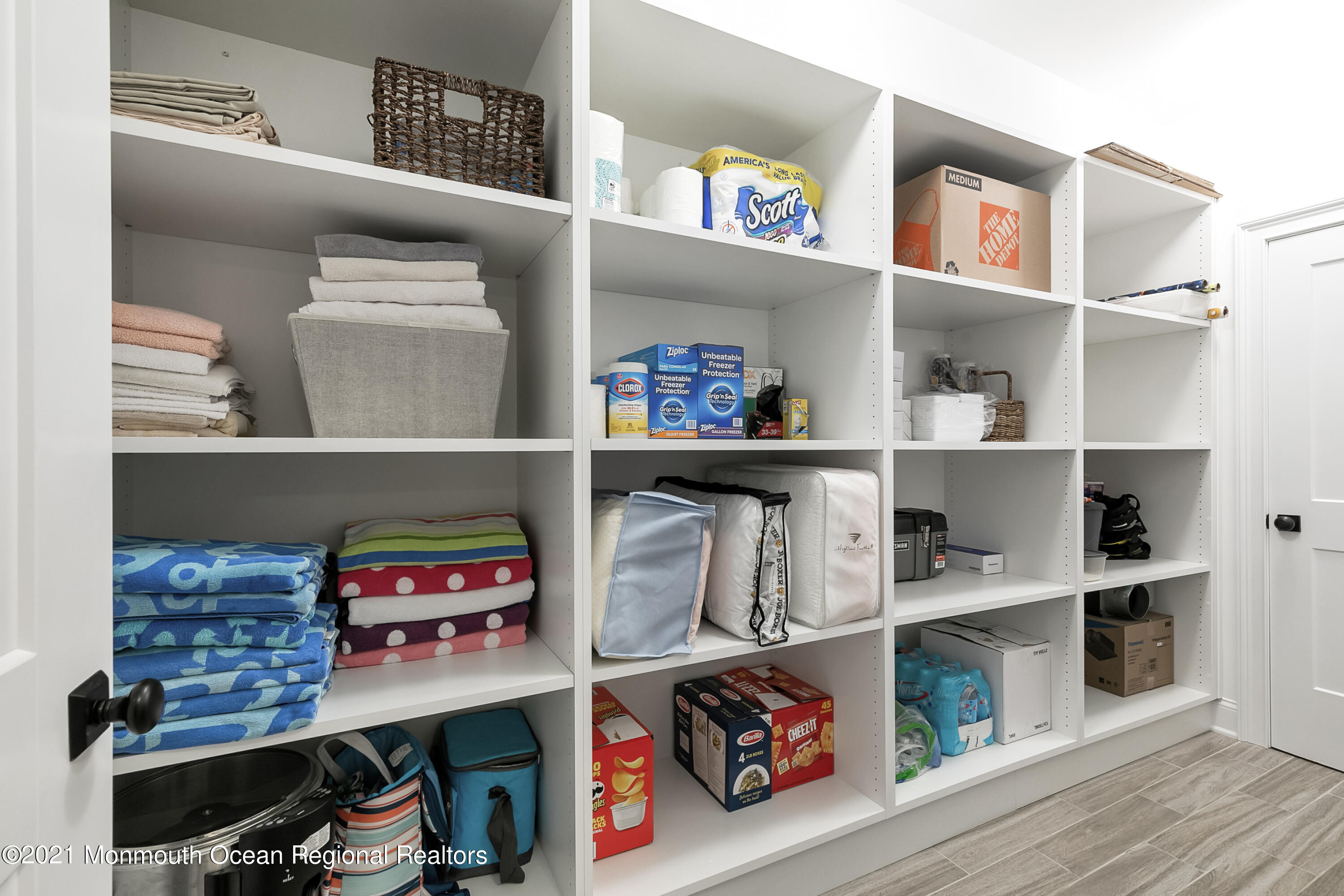 89 Black Point Road Rumson, NJ 07760 - Photo 33 of 44 89 Black Point Rd Rumson NJ-print-034-03