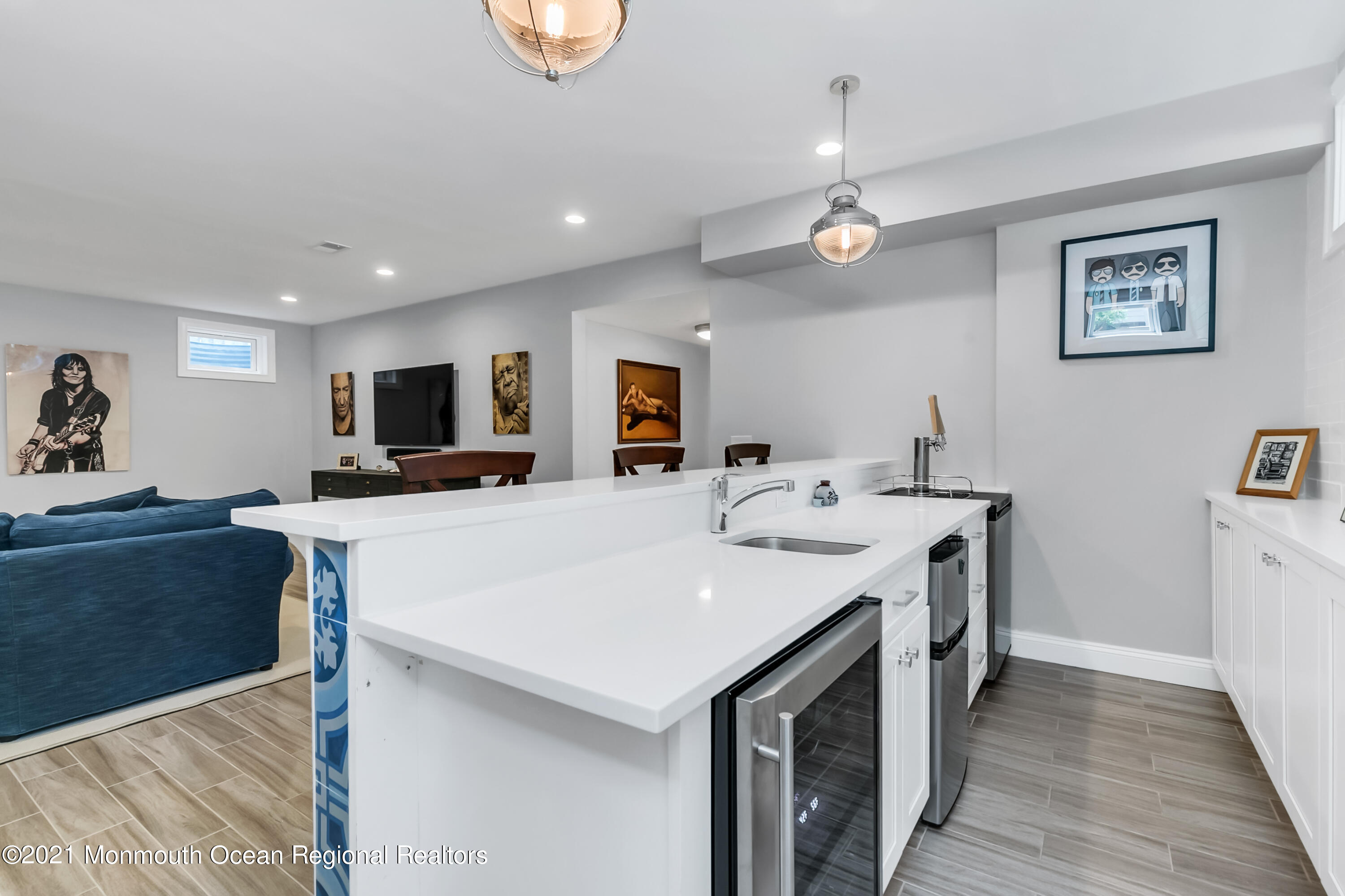 89 Black Point Road Rumson, NJ 07760 - Photo 37 of 44 89 Black Point Rd Rumson NJ-print-038-03