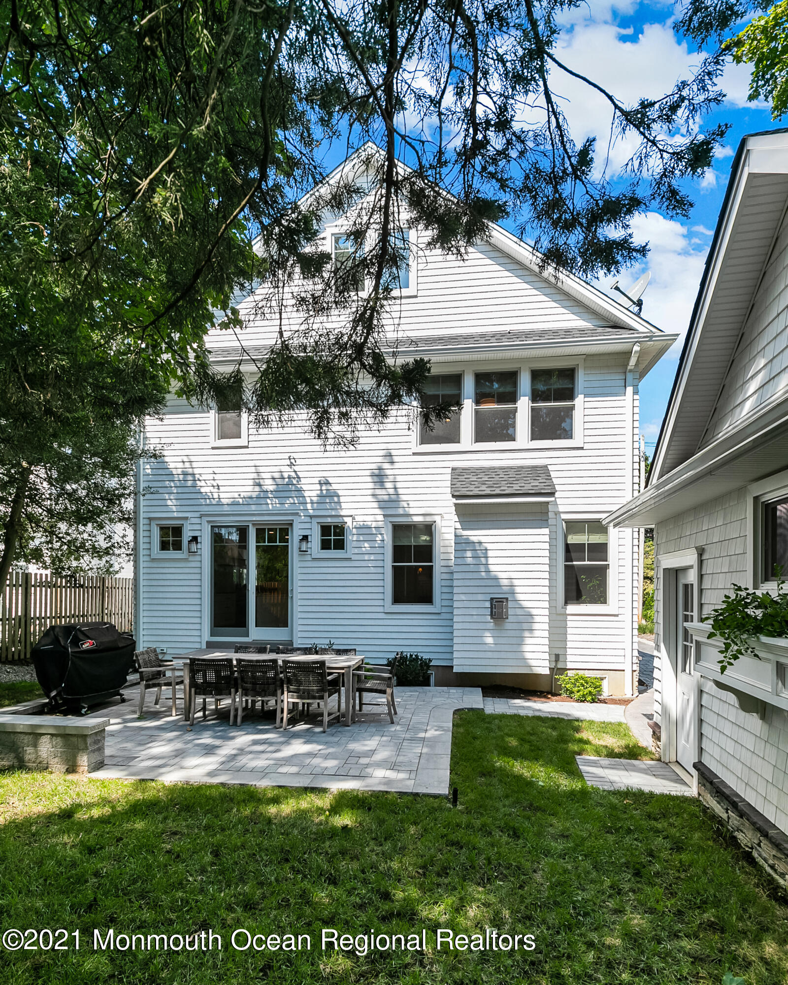 89 Black Point Road Rumson, NJ 07760 - Photo 42 of 44 89 Black Point Rd Rumson NJ-print-042-01