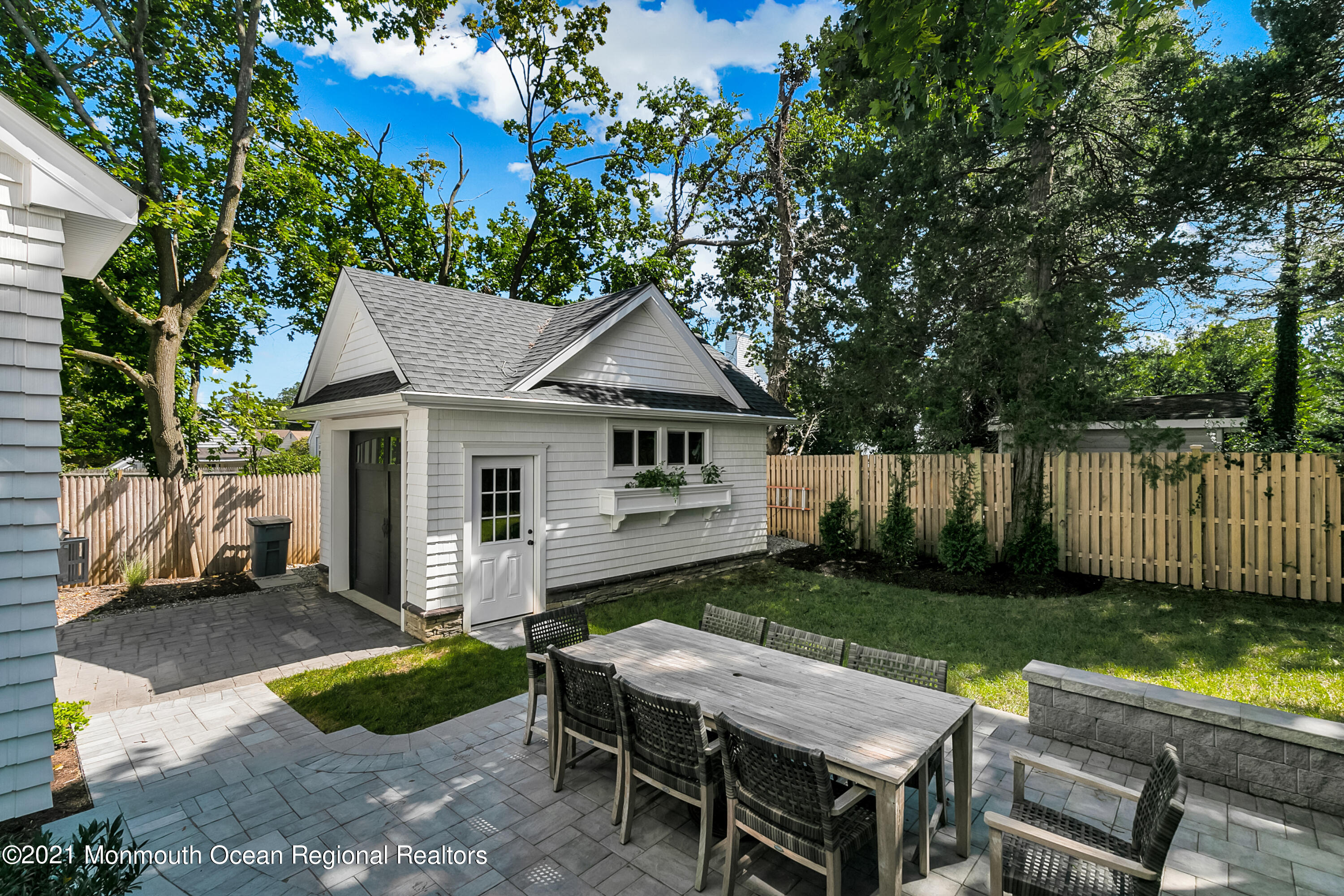 89 Black Point Road Rumson, NJ 07760 - Photo 44 of 44 89 Black Point Rd Rumson NJ-print-045-04