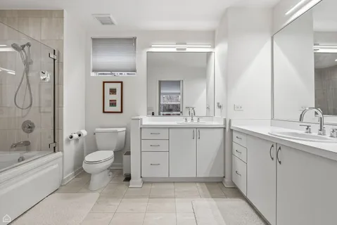 $850,000 | 1920 North Maud Avenue, Unit D, Chicago, IL 60614