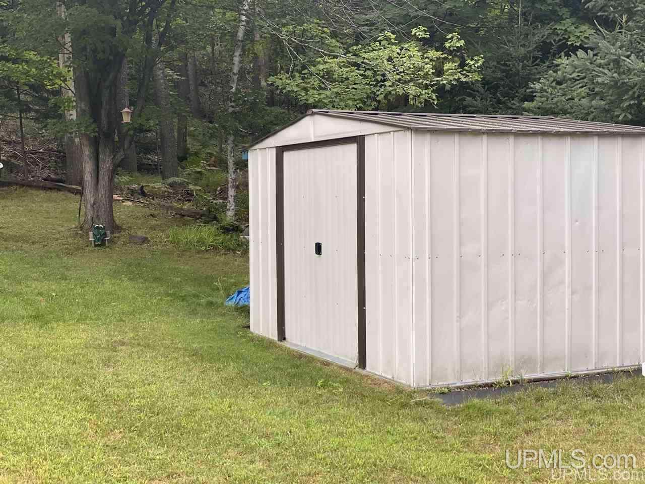 716 Roosevelt Road Niagara, WI 54151 - Photo 19 of 20 Gallery Image 19