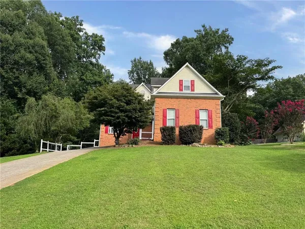 $369,900 | 522 Morgan Court, Hampton, GA 30228