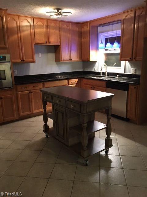 201 Brightwood Road Eden, NC 27288 - Photo 2 of 12 Gallery Image 2