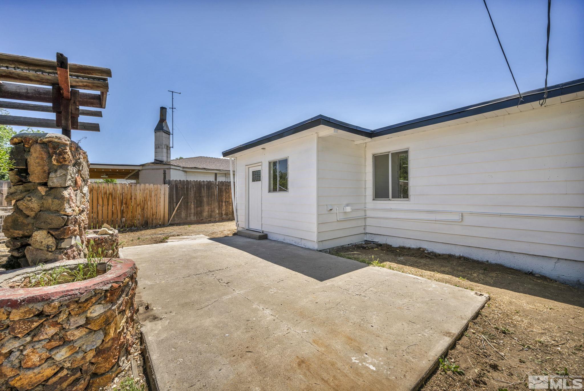 1850 Bishop Street Reno, NV 89512 - Photo 8 of 34 Photo 8