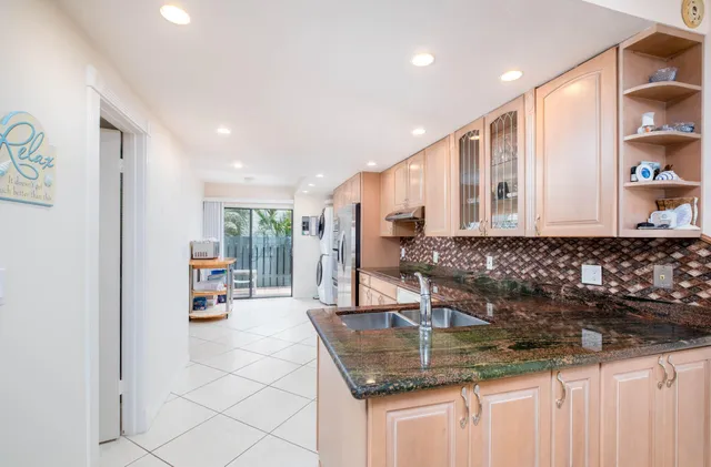 $779,000 | 87200 Overseas Highway, Unit I3, Islamorada, FL 33036