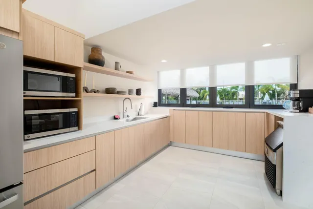 $779,000 | 87200 Overseas Highway, Unit I3, Islamorada, FL 33036