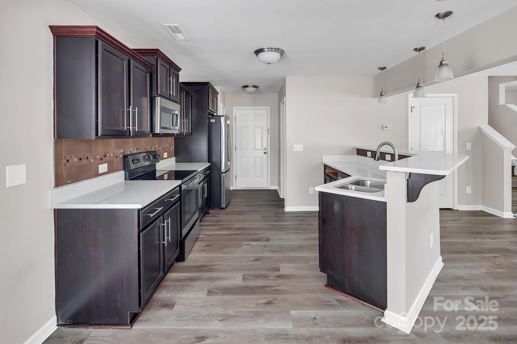 2751 Bramble Ridge Court Charlotte, NC 28215 - Photo 21 of 44