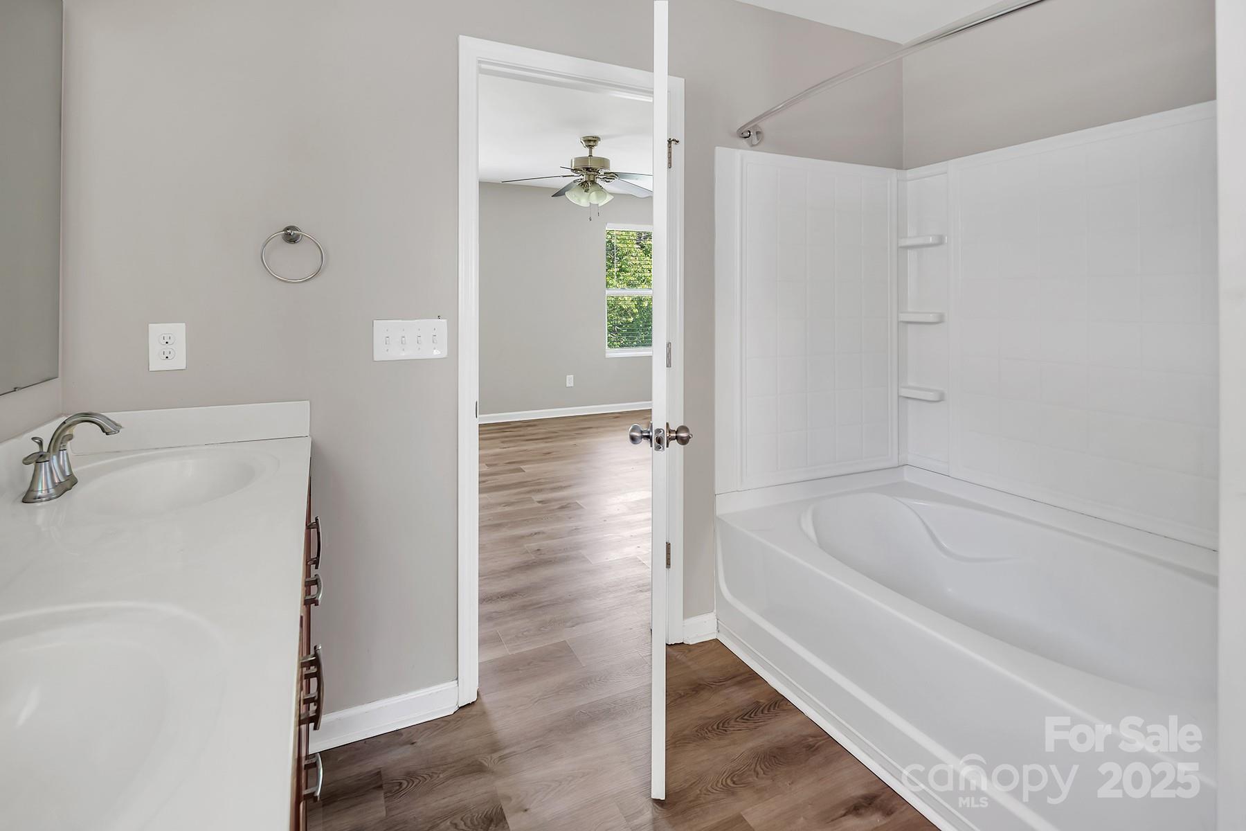 2751 Bramble Ridge Court Charlotte, NC 28215 - Photo 29 of 44