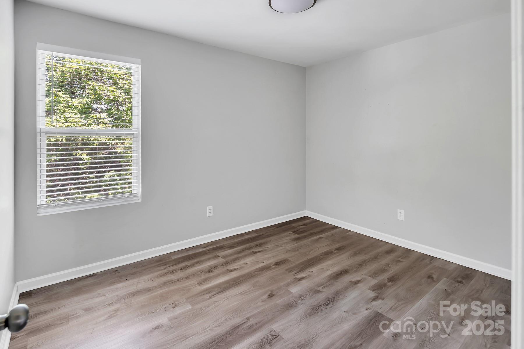 2751 Bramble Ridge Court Charlotte, NC 28215 - Photo 34 of 44