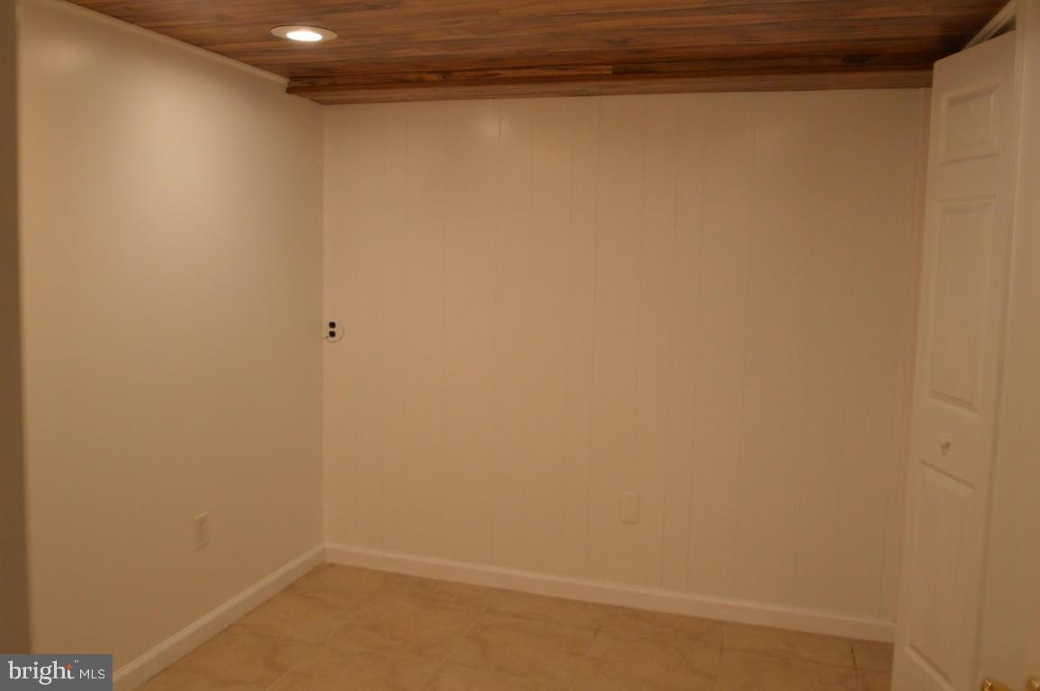 1515 Rothsville Road Lititz, PA 17543 - Photo 17 of 34