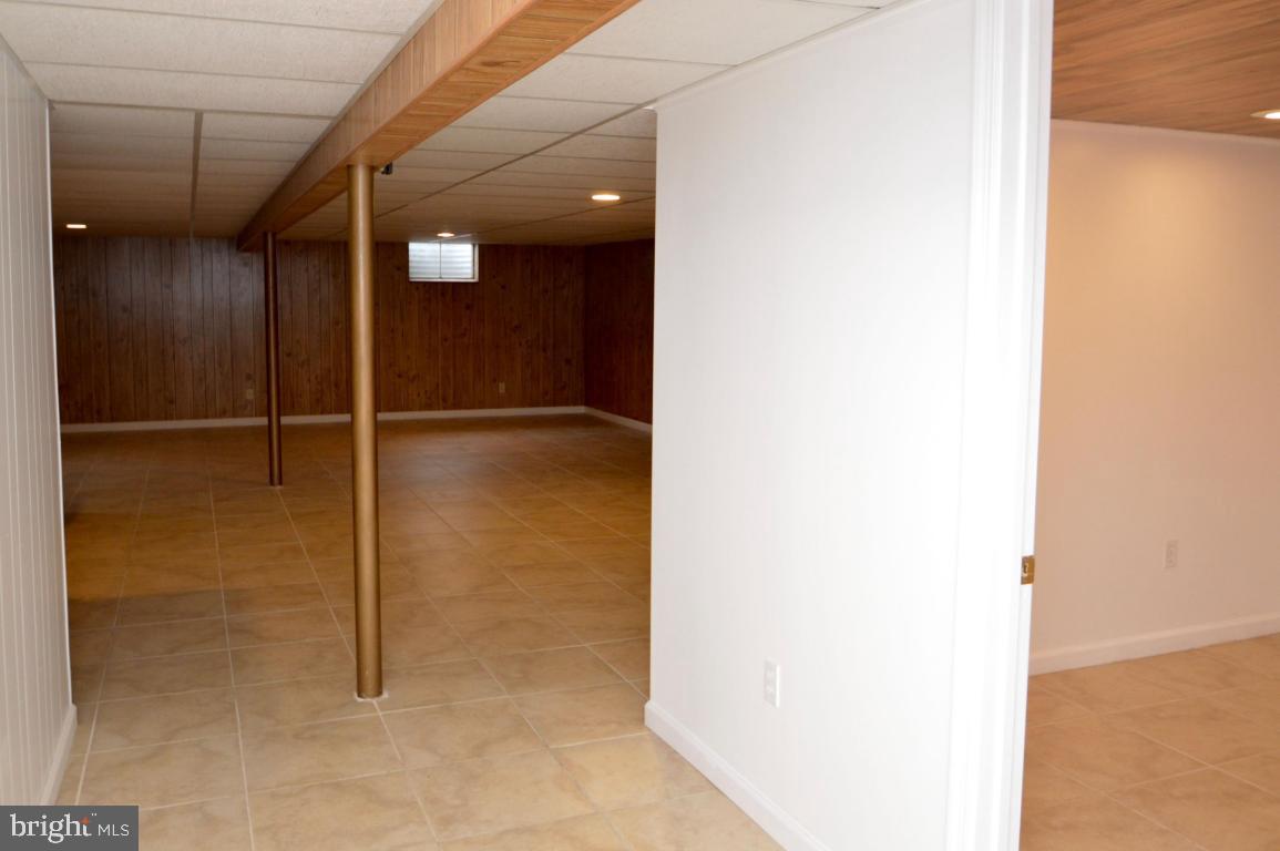 1515 Rothsville Road Lititz, PA 17543 - Photo 18 of 34