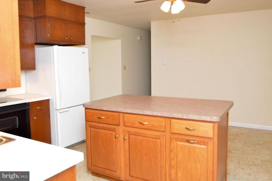 1515 Rothsville Road Lititz, PA 17543 - Photo 10 of 34