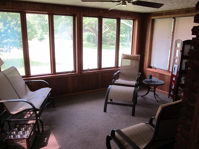 403 Cleveland Avenue Rochelle, IL 61068 - Photo 5 of 8