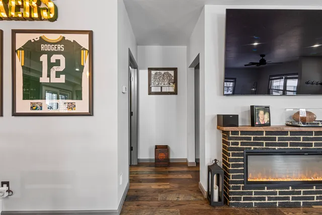 $875,000 | 1749 South Oneida Street, Green Bay, WI 54304