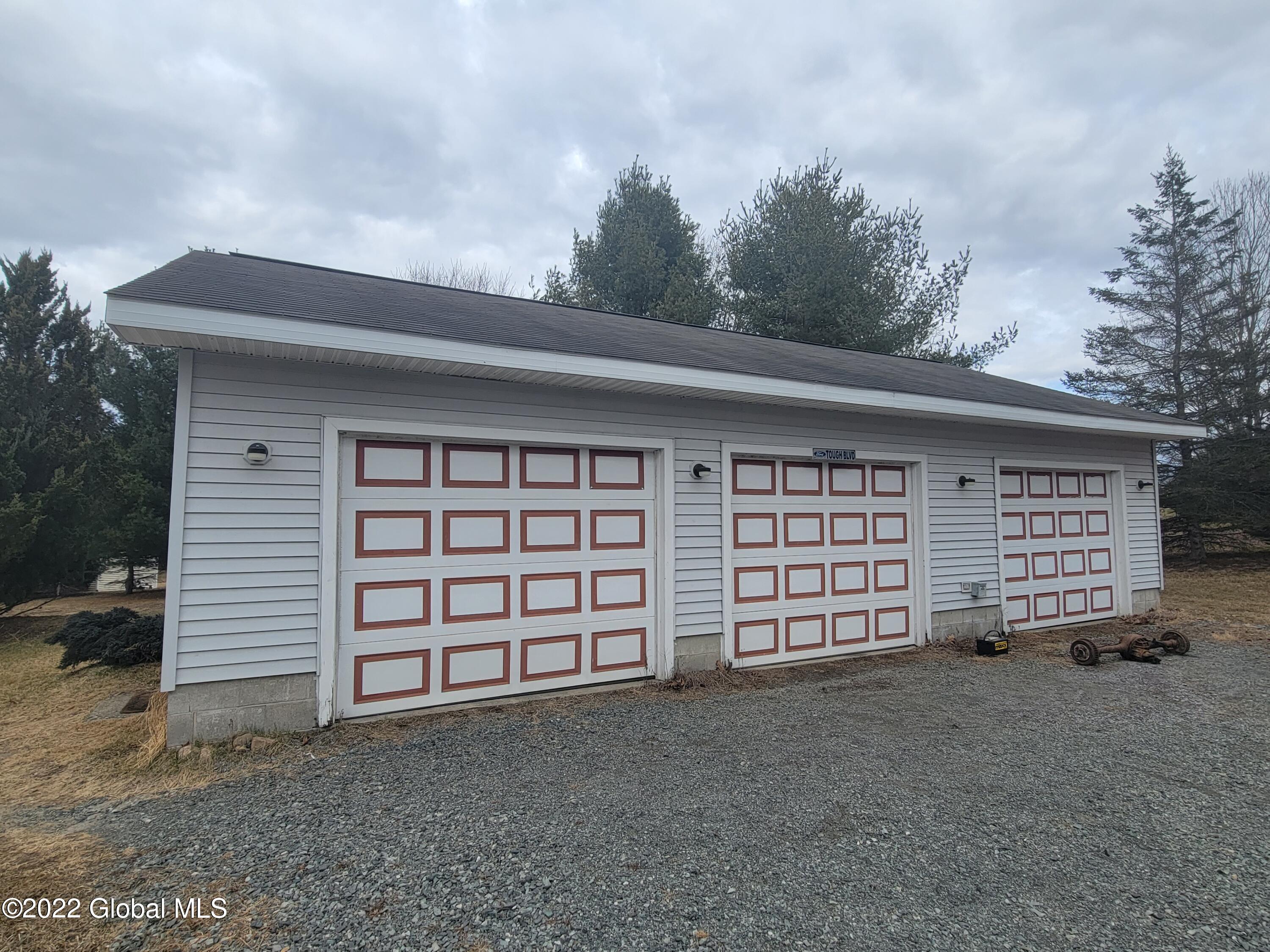 351 Ridge Road Broadalbin, NY 12025 - Photo 2 of 28 20220404_154920