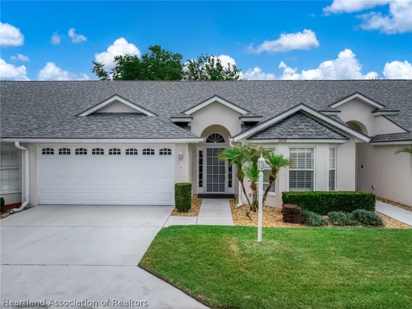 $228,500 | 2018 Ashley Oaks Circle, Sebring, FL 33870