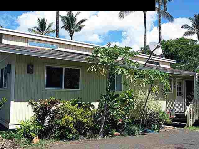 1667 South Kihei Road, Unit C Kihei, HI 96753 - Photo 5 of 5 a front view of a house having yard