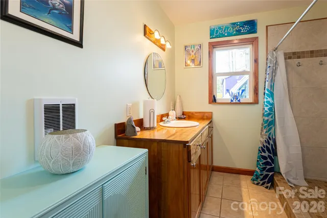 $685,000 | 288 Rebel Drive, Hot Springs, NC 28743