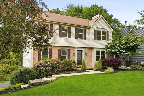 $549,900 | 435 Cloverdale Drive, Wexford, PA 15090