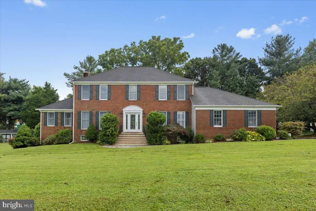 $734,999 | 11871 Lexington Drive, Dunkirk, MD 20754