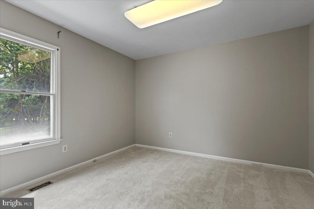 11871 Lexington Drive Dunkirk, MD 20754 - Photo 23 of 56 Bedroom