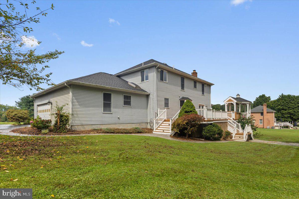 11871 Lexington Drive Dunkirk, MD 20754 - Photo 5 of 56 Rear Photo