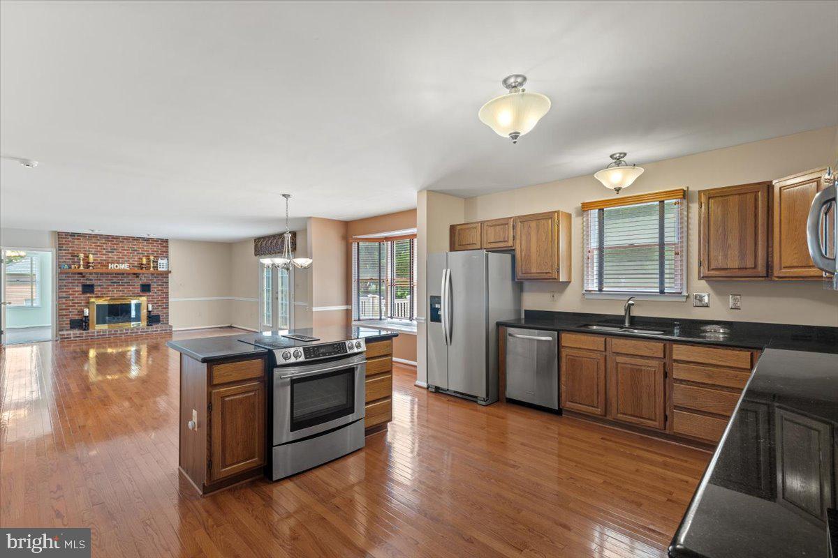11871 Lexington Drive Dunkirk, MD 20754 - Photo 7 of 56 Kitchen