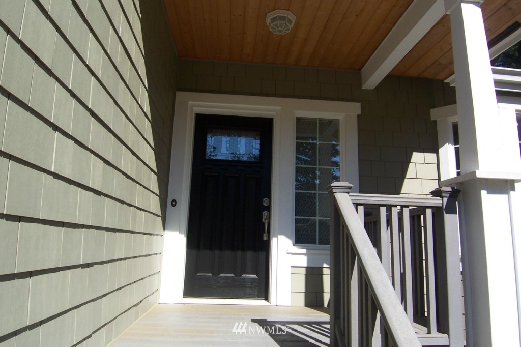 6937 Southeast Olalla Valley Road Port Orchard, WA 98367 - Photo 12 of 24 Gallery Image 12
