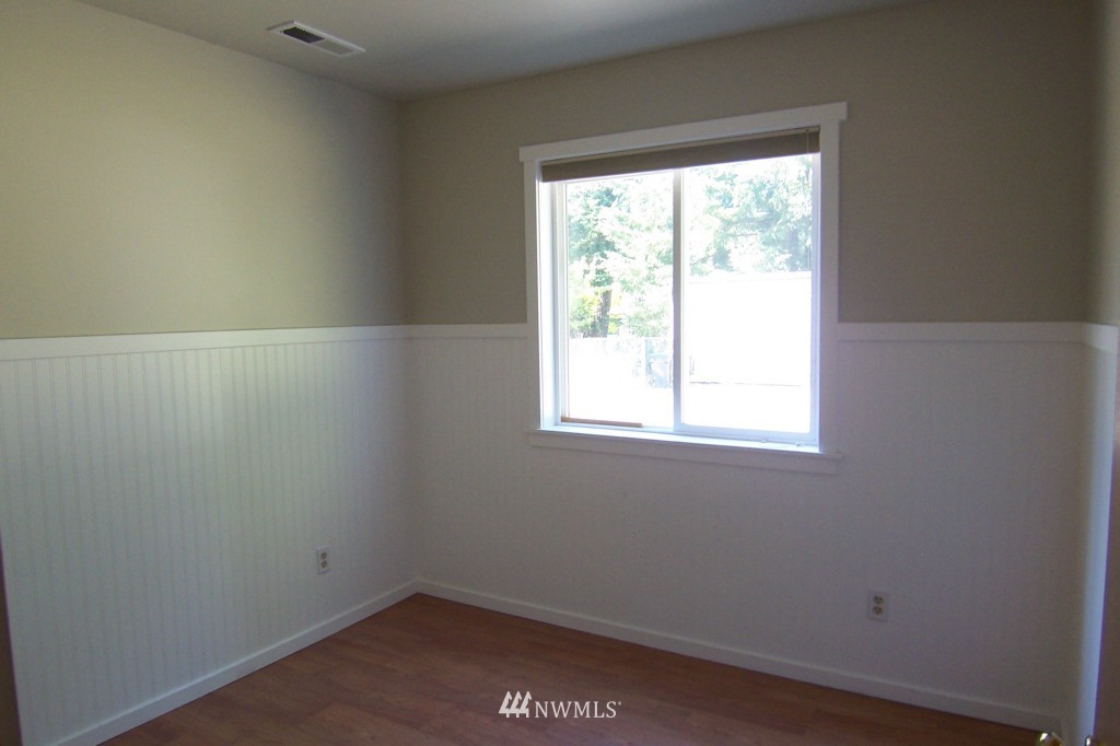 6937 Southeast Olalla Valley Road Port Orchard, WA 98367 - Photo 20 of 24 Gallery Image 20