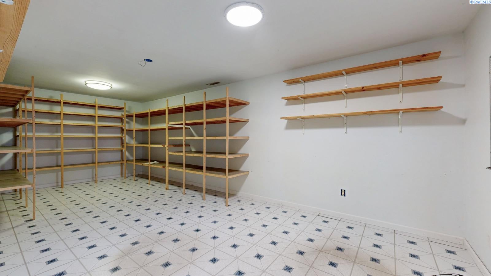 243 Rachel Road Kennewick, WA 99338 - Photo 28 of 36 Gallery Image 28
