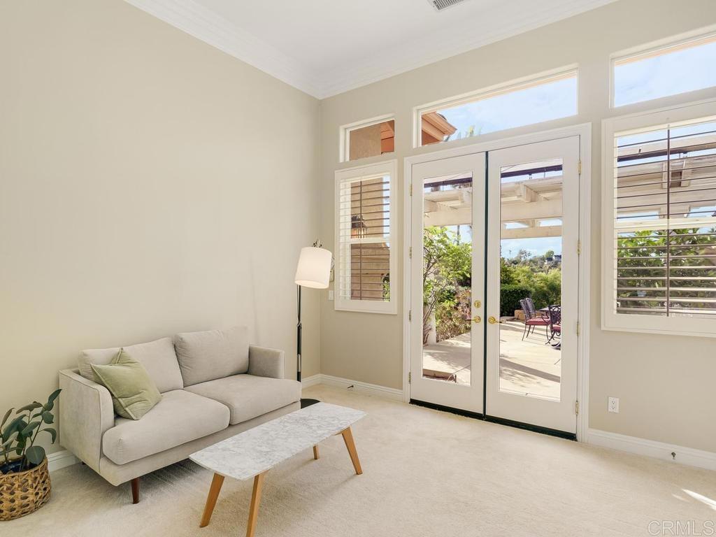 2737 Dos Lomas Fallbrook, CA 92028 - Photo 22 of 75 Primary seating area