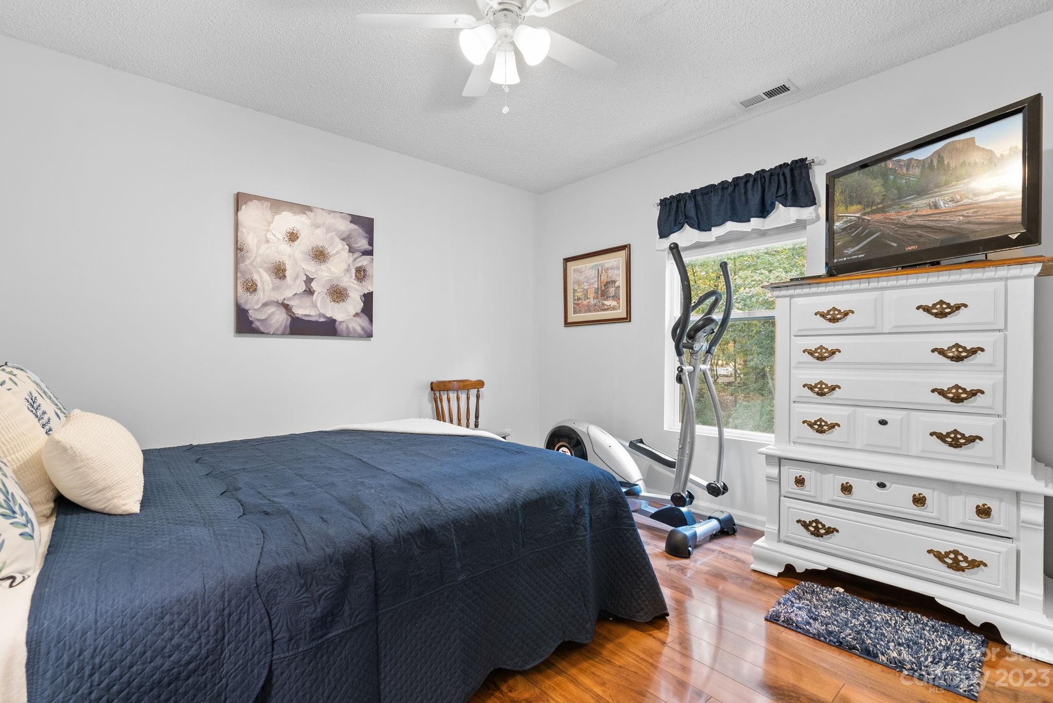 38 Queen Road, Unit A Candler, NC 28715 - Photo 22 of 25 Gallery Image 22