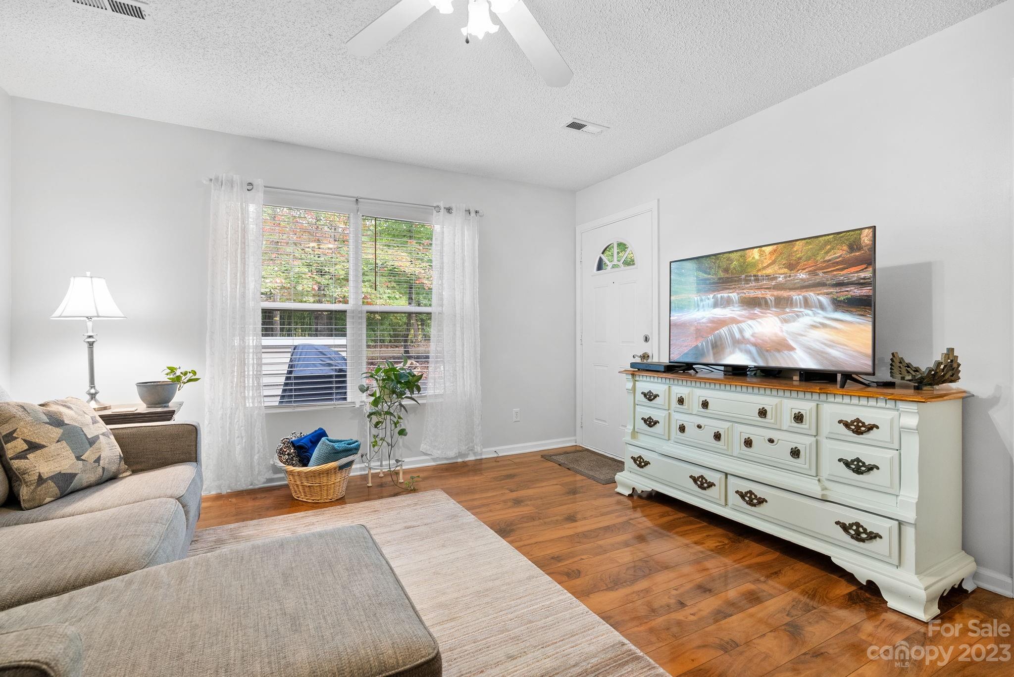 38 Queen Road, Unit A Candler, NC 28715 - Photo 8 of 25 Gallery Image 8