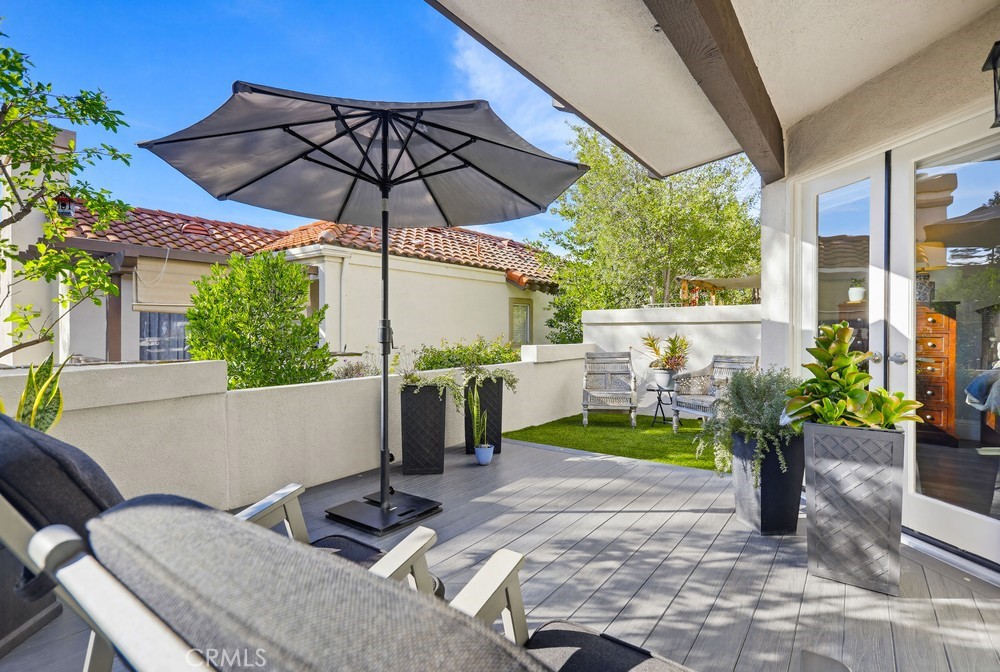 47 Vía Lavendera Rancho Santa Margarita, CA 92688 - Photo 30 of 40 a view of yard with patio