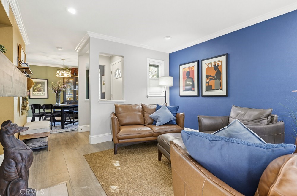 47 Vía Lavendera Rancho Santa Margarita, CA 92688 - Photo 9 of 40 a living room with furniture and a couch