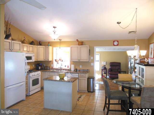 140 Coventry Cross Road Mount Wolf, PA 17347 - Photo 15 of 26 Gallery Image 15