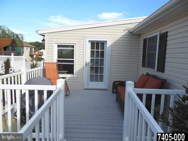 140 Coventry Cross Road Mount Wolf, PA 17347 - Photo 8 of 26 Gallery Image 8