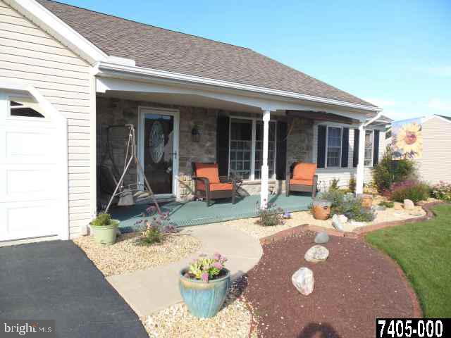 140 Coventry Cross Road Mount Wolf, PA 17347 - Photo 10 of 26 Gallery Image 10