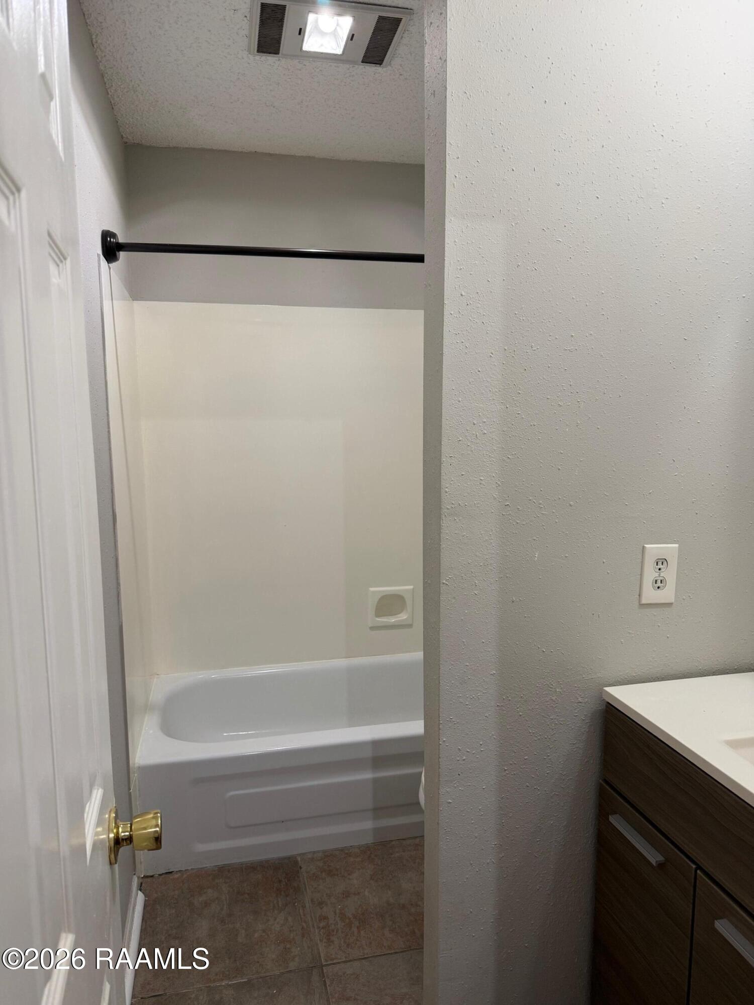 7141 Point Avery Drive Baton Rouge, LA 70817 - Photo 16 of 19 image10 (1)